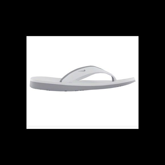 If you ❤️ the Nike celso girl flip flops, help! - Picture 5 of 7